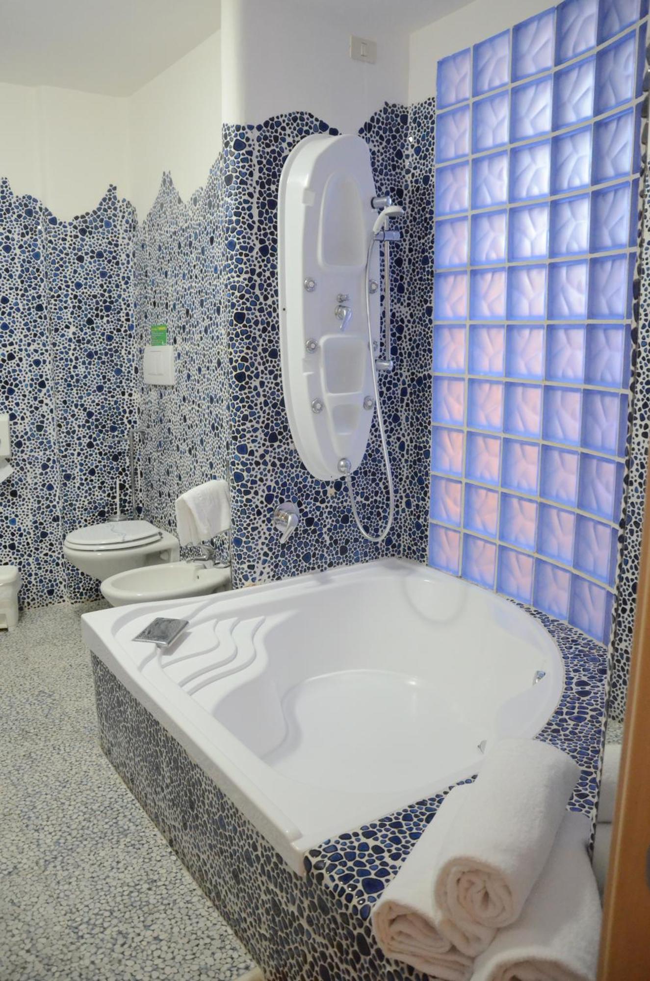 Park Valle Clavia 4*